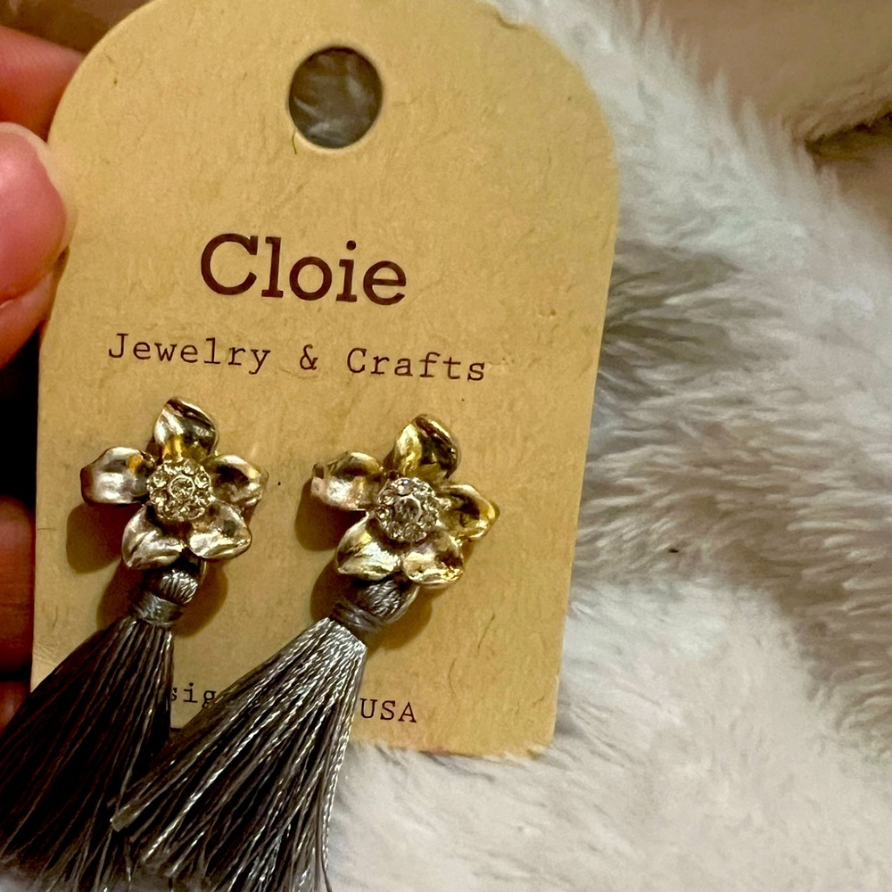 Post Back Gray Earrings